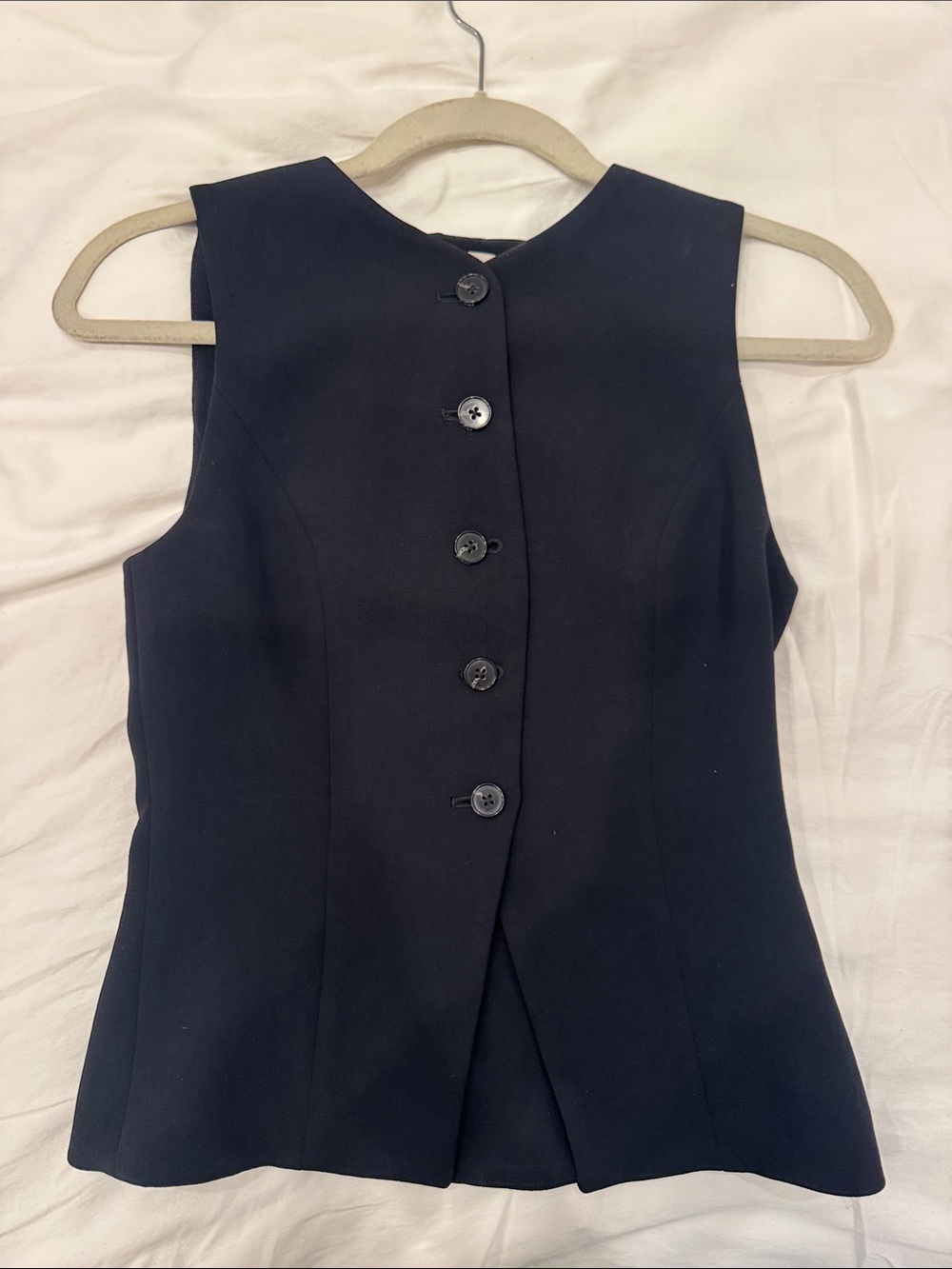 Aritizia Regal Vest - Crepette™ - Picture 6 of 8